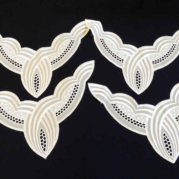 VTG lot of 4 pc 7.25"x 9" White color Lace Trim Applique Patch collar - Picture 1 of 4